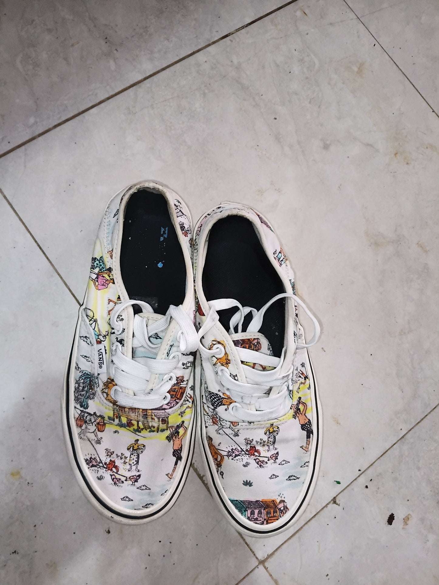 Vans Authentic Storybook Print Low Top Sneakers
