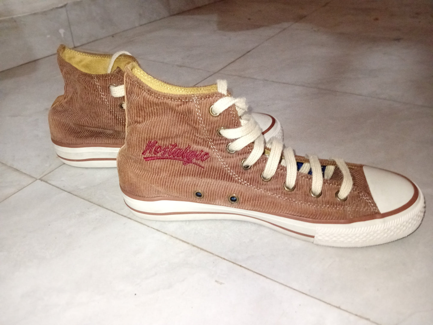 Nostalgic Corduroy High Top Sneakers – Brown (Size 39)